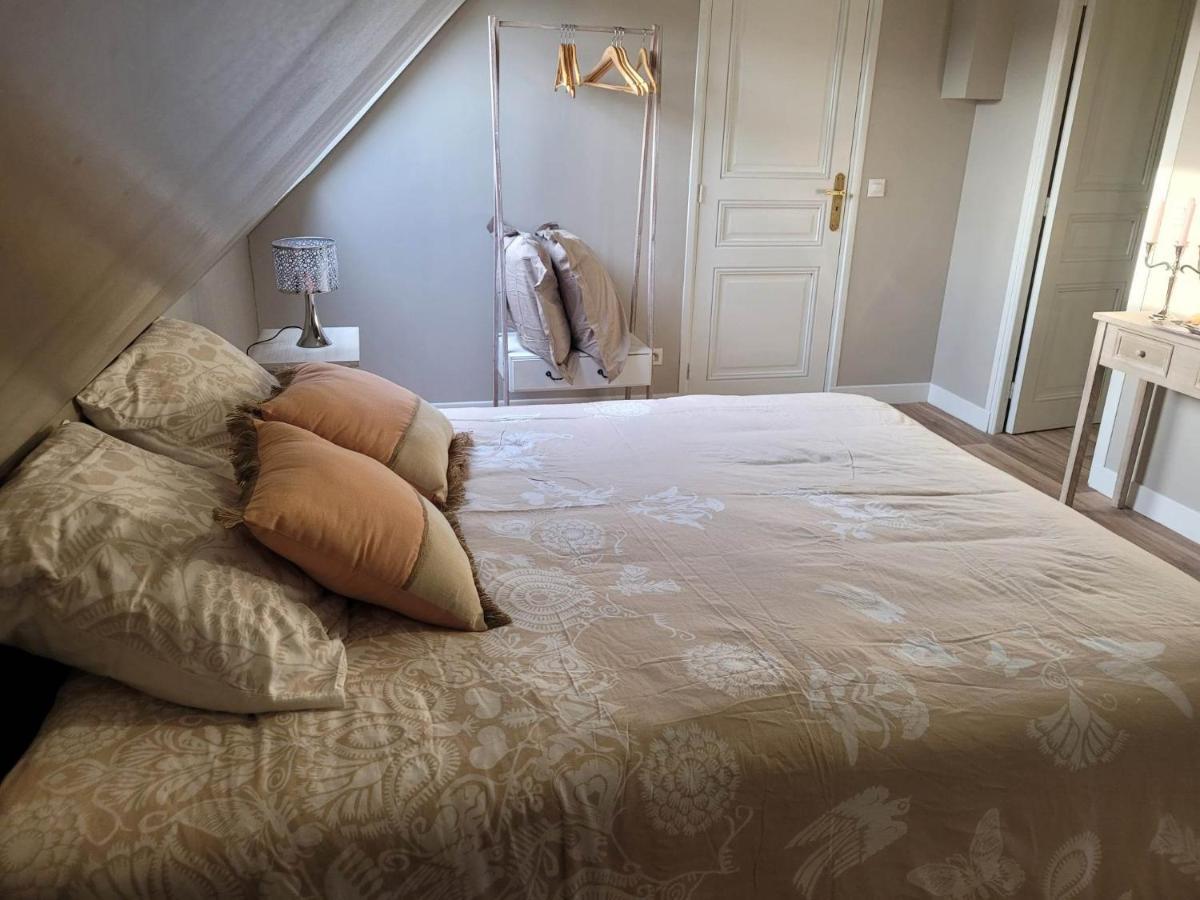 Les Gites De L'Herperie Blicourt Esterno foto