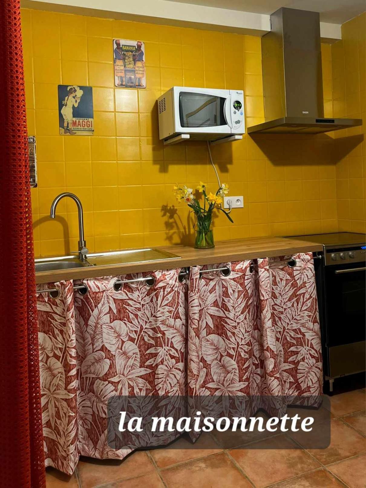 Les Gites De L'Herperie Blicourt Esterno foto